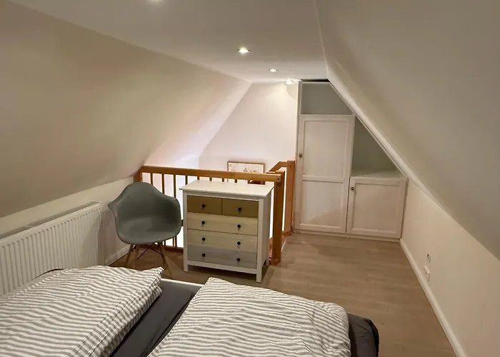 Ferienwohnung „De Peerstall“ Mit Fahrraedern, Husum